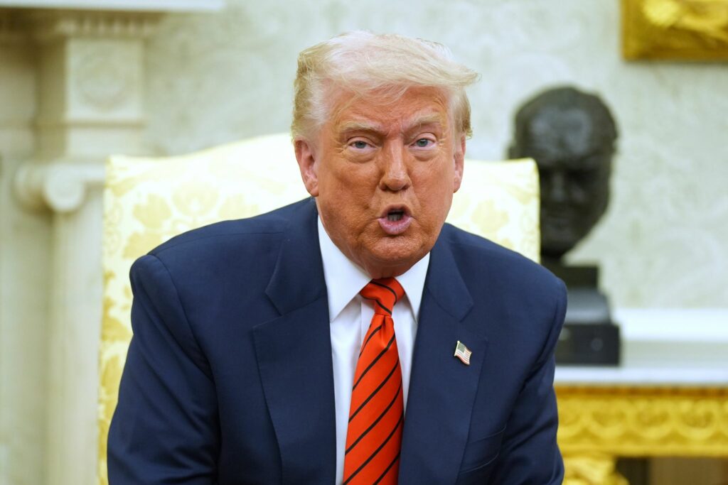 Trump beschimpft Fed-Chef nach Entscheidung als Dummkopf