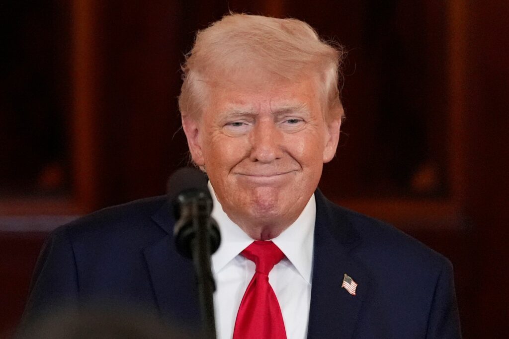 Trump: Ich verstehe mehr von Zinsen als Fed-Chef Powell